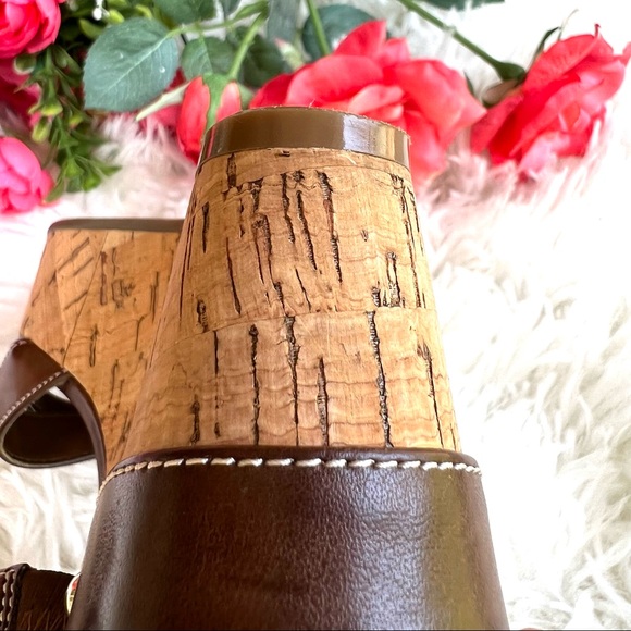 💥Guess Wedges sandals brown cork slip on💫 - Picture 7 of 16